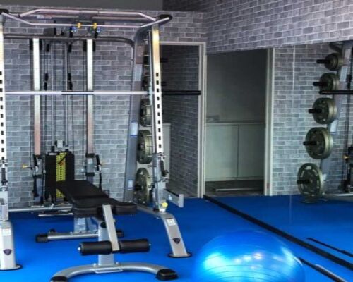 FABCA6D6-2B67-4A35-9C2E-483527E0981D-400x400